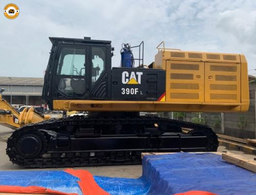 CAT 390 2018