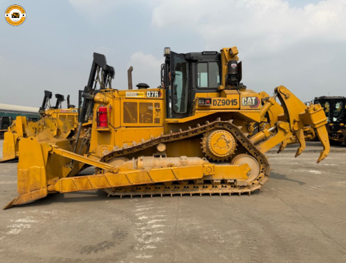 CAT D7R 2021